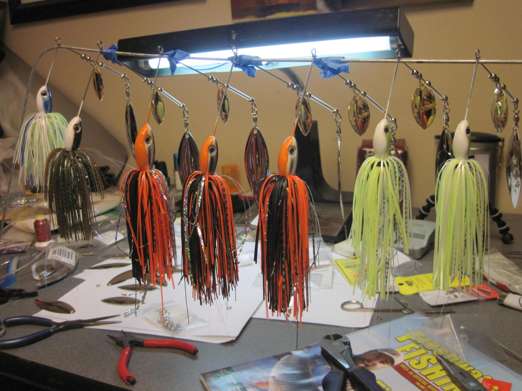 finished spinner baits in 1oz, 1 1/2 oz. and 2 1/2 oz.